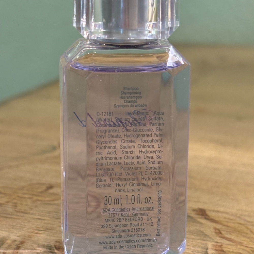 Chopard Blue and White 1 Shampoo 1 Conditioner and 1Shower Gel 1.0 fl oz ea - Picture 6 of 9